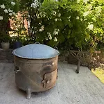 Domaine De Jouani La Charrue Hébergement de vacances Villecomtal