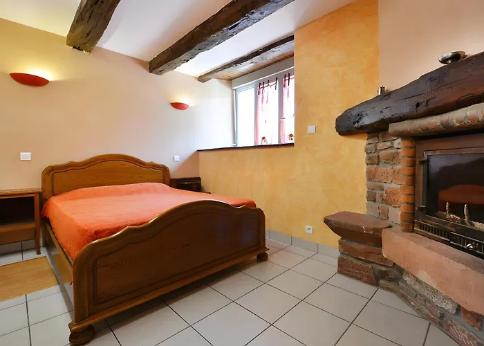 Domaine De Jouani La Charrue Tatil Evi *